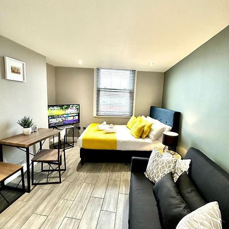 Stylish Studio With Sea Views Apartment Brighton Bagian luar foto